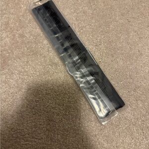 FIGS Elastic Headband with Buttonholes